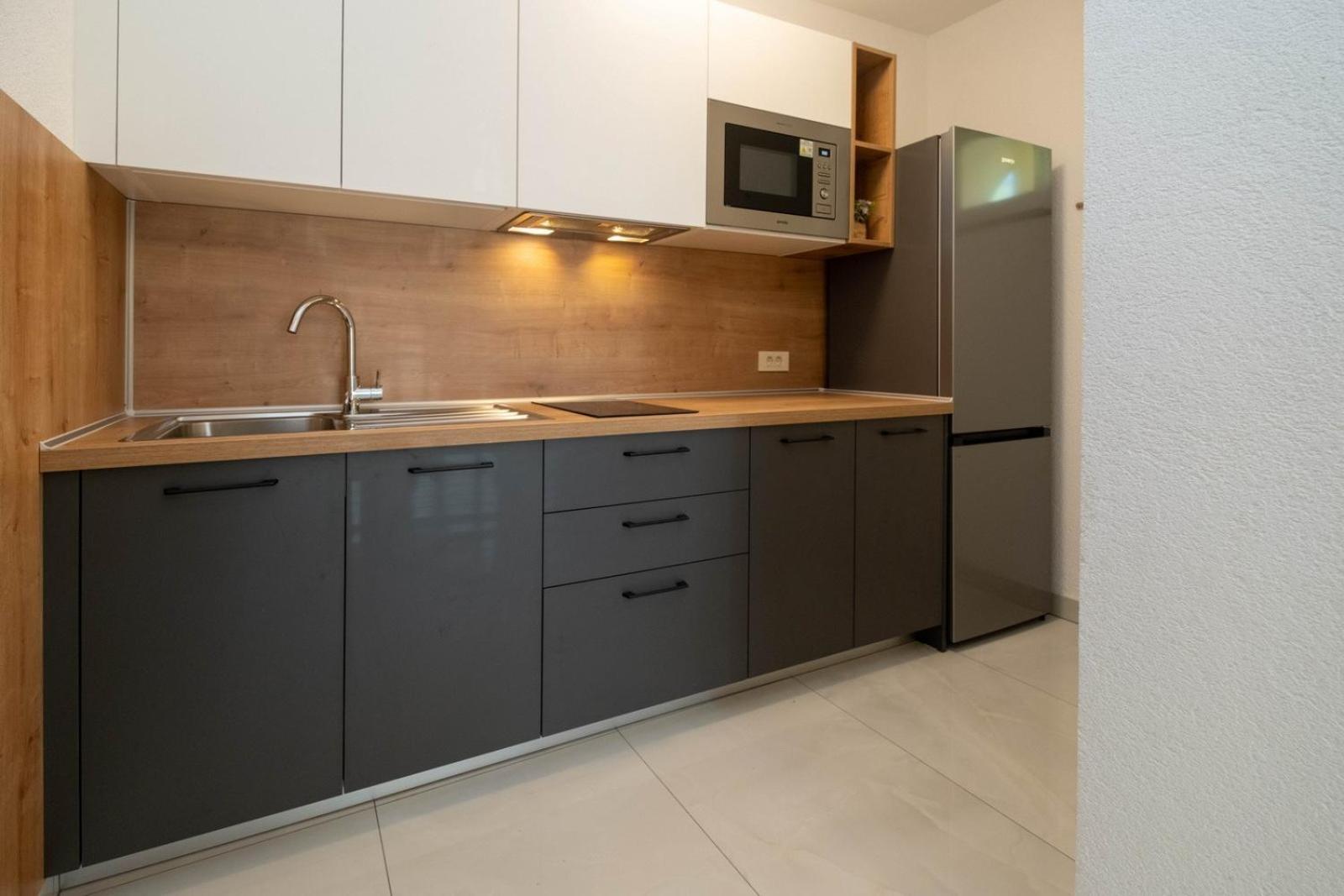 מאלינסקה Apartments Serbecic מראה חיצוני תמונה